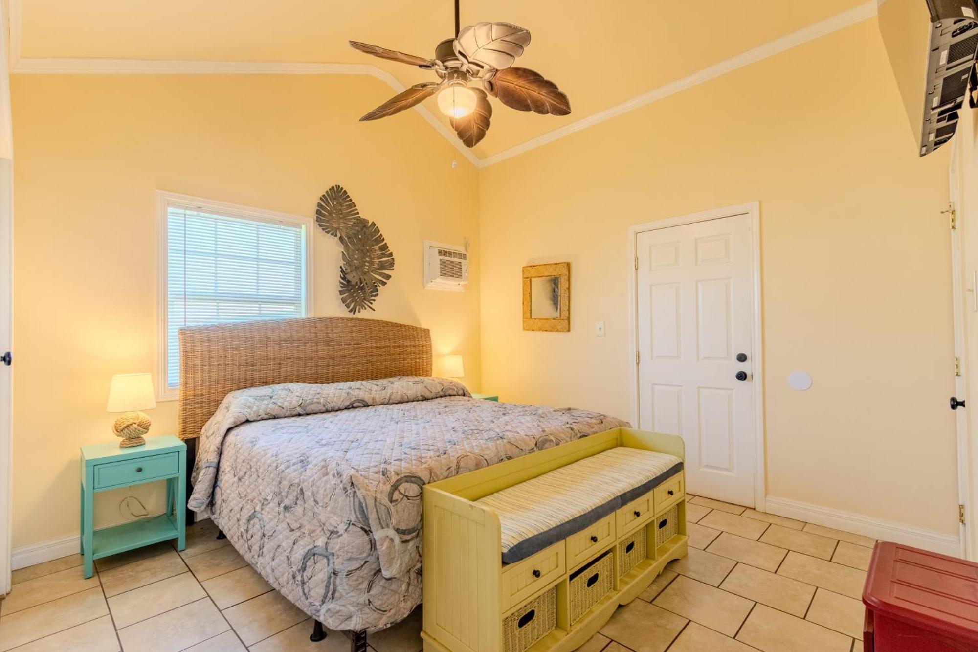 Shark Reef Resort Motel & Cottages Port Aransas Exterior photo