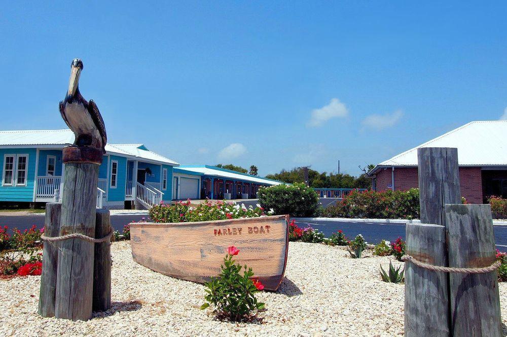 Shark Reef Resort Motel & Cottages Port Aransas Exterior photo