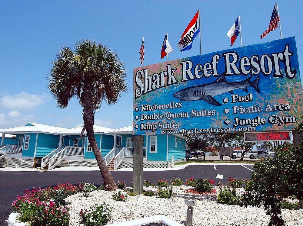 Shark Reef Resort Motel & Cottages Port Aransas Exterior photo